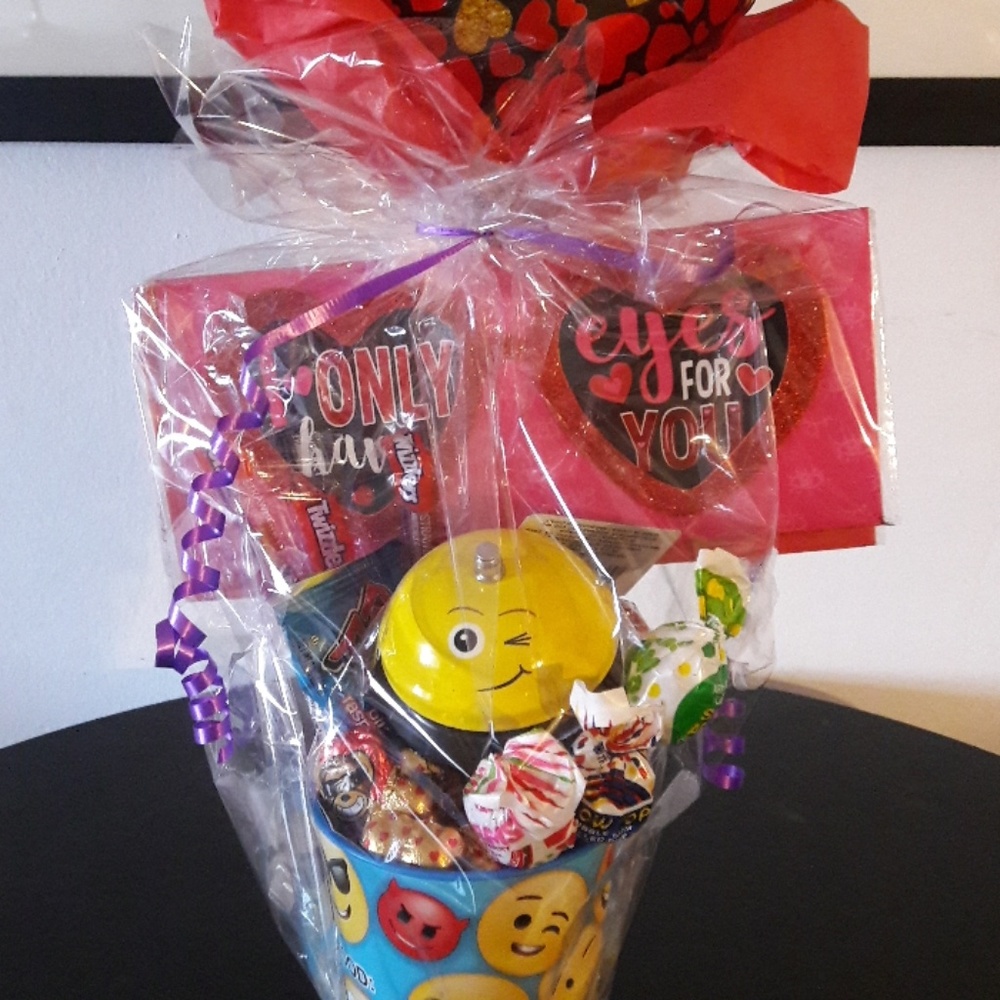 Valentine's Day Gift Basket